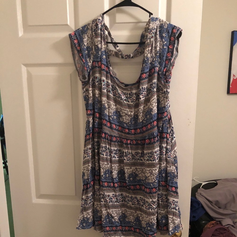 Short sleeve print dress